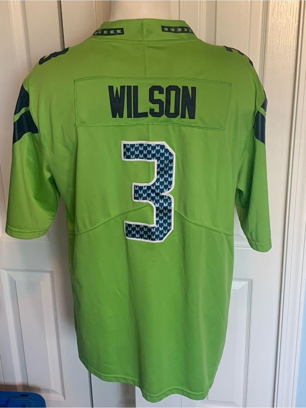 Nike Seattle Seahawks Men’s #3 Wilson Lime Green NFL Jersey - Picture 2 of 6